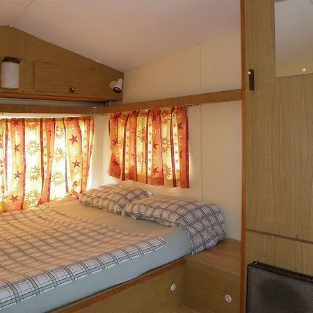 Oasis Country Park Campeggio Rugat